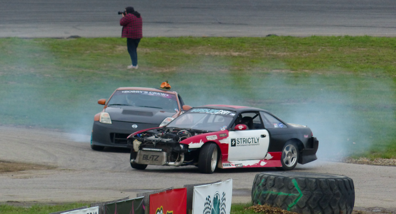 Illustration for article titled Blown Turbos, Wrecked Mustangs, Epic Slides: Inside Michigan's Drift Scene